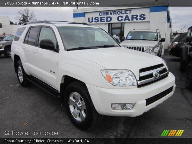 2005 Toyota 4Runner SR5 4x4 in Natural White