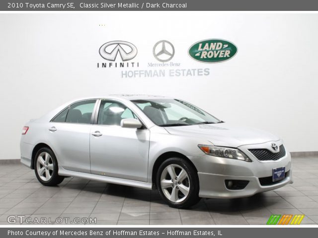 2010 Toyota Camry SE in Classic Silver Metallic