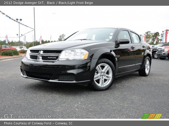 2012 Dodge Avenger SXT in Black