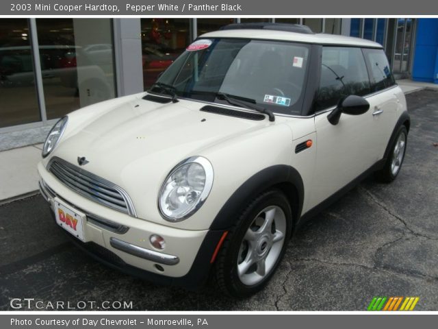 2003 Mini Cooper Hardtop in Pepper White