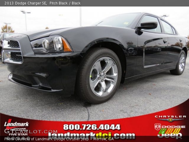 2013 Dodge Charger SE in Pitch Black