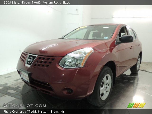 2009 Nissan Rogue S AWD in Venom Red
