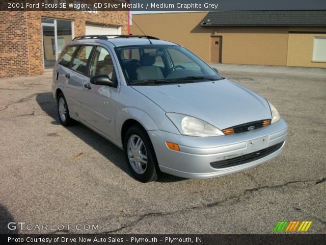 2001 Ford Focus SE Wagon in CD Silver Metallic
