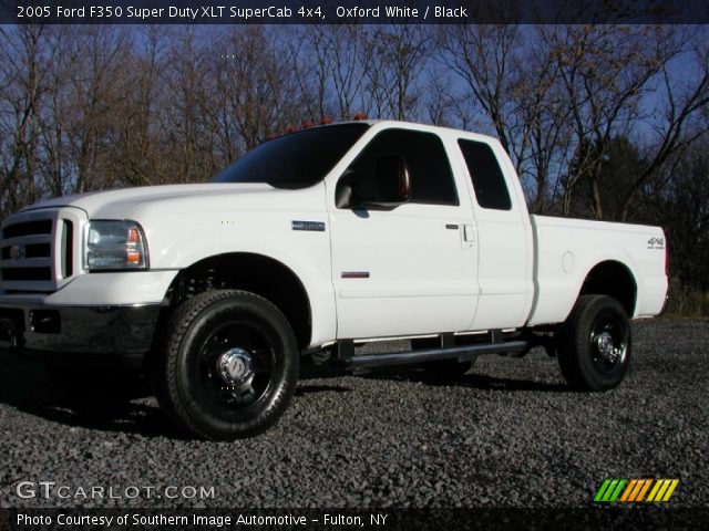 2005 Ford F350 Super Duty XLT SuperCab 4x4 in Oxford White