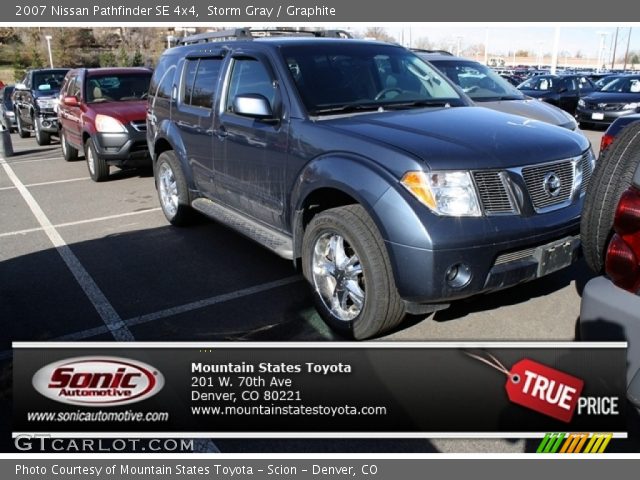 2007 Nissan Pathfinder SE 4x4 in Storm Gray