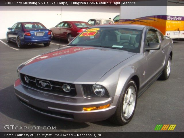 2007 Ford Mustang V6 Deluxe Coupe in Tungsten Grey Metallic