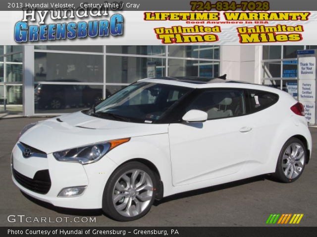 2013 Hyundai Veloster  in Century White