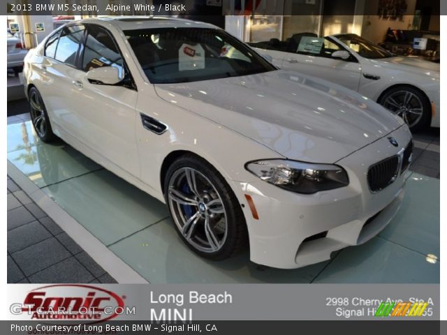 2013 BMW M5 Sedan in Alpine White