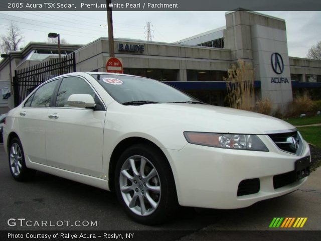 2005 Acura TSX Sedan in Premium White Pearl
