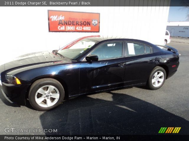 2011 Dodge Charger SE in Blackberry Pearl