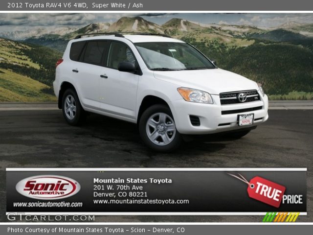 2012 Toyota RAV4 V6 4WD in Super White