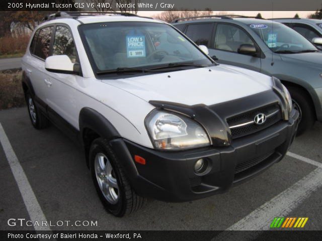 2005 Hyundai Tucson GLS V6 4WD in Nordic White