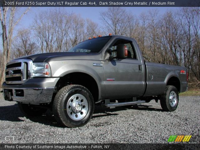 2005 Ford F250 Super Duty XLT Regular Cab 4x4 in Dark Shadow Grey Metallic