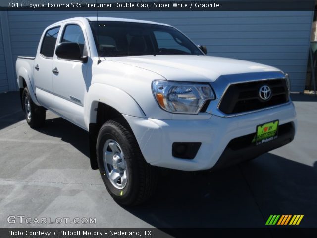 2013 Toyota Tacoma SR5 Prerunner Double Cab in Super White