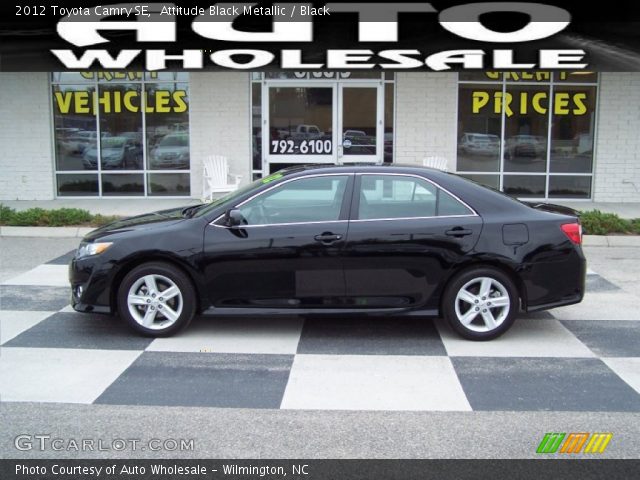 2012 Toyota Camry SE in Attitude Black Metallic