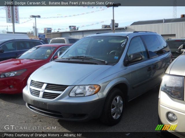 2005 Dodge Caravan SE in Butane Blue Pearl
