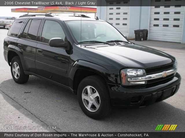 2006 Chevrolet TrailBlazer LS 4x4 in Black
