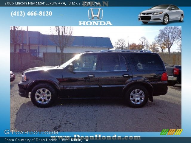 2006 Lincoln Navigator Luxury 4x4 in Black