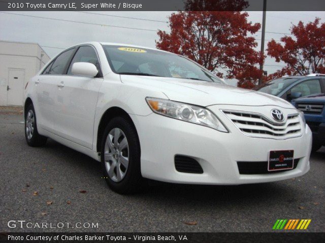 2010 Toyota Camry LE in Super White