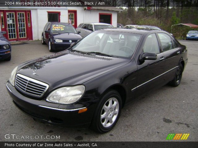 2004 Mercedes-Benz S 500 4Matic Sedan in Black