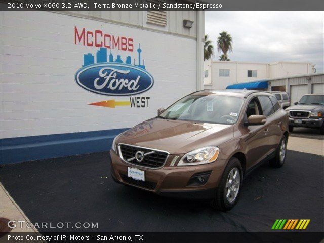 2010 Volvo XC60 3.2 AWD in Terra Bronze Metallic