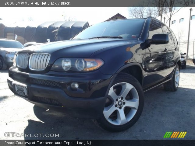 2006 BMW X5 4.4i in Jet Black