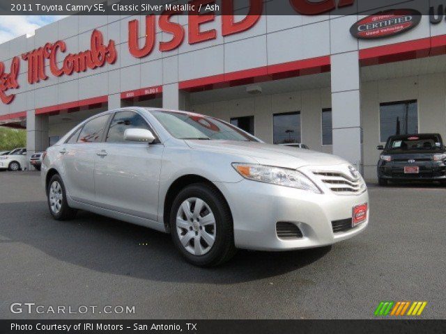 2011 Toyota Camry SE in Classic Silver Metallic