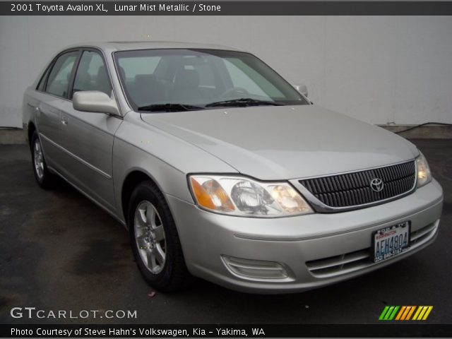 2001 Toyota Avalon XL in Lunar Mist Metallic