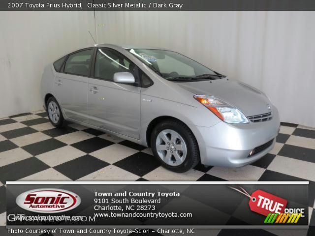 2007 Toyota Prius Hybrid in Classic Silver Metallic