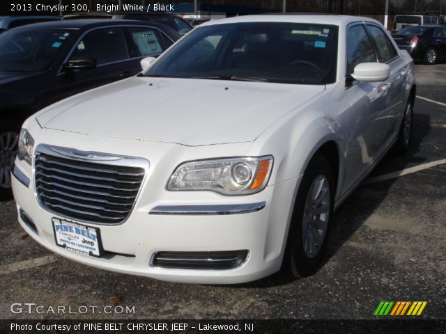 2013 Chrysler 300  in Bright White