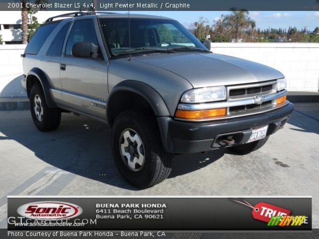 2001 Chevrolet Blazer LS 4x4 in Light Pewter Metallic