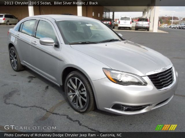 2013 Chrysler 200 S Sedan in Billet Silver Metallic