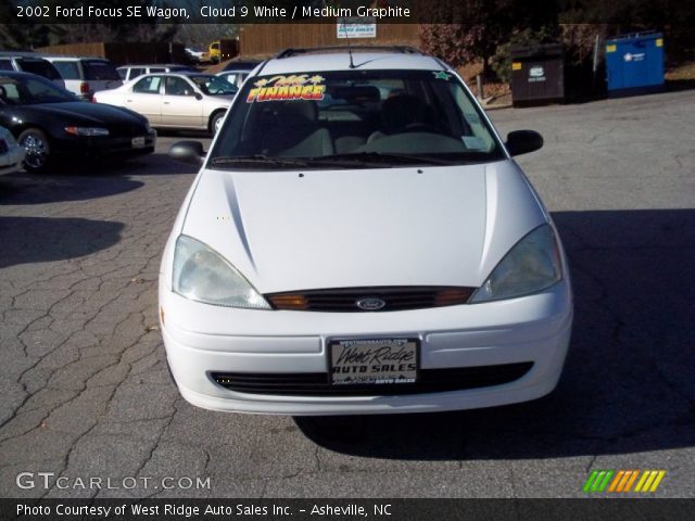 2002 Ford Focus SE Wagon in Cloud 9 White