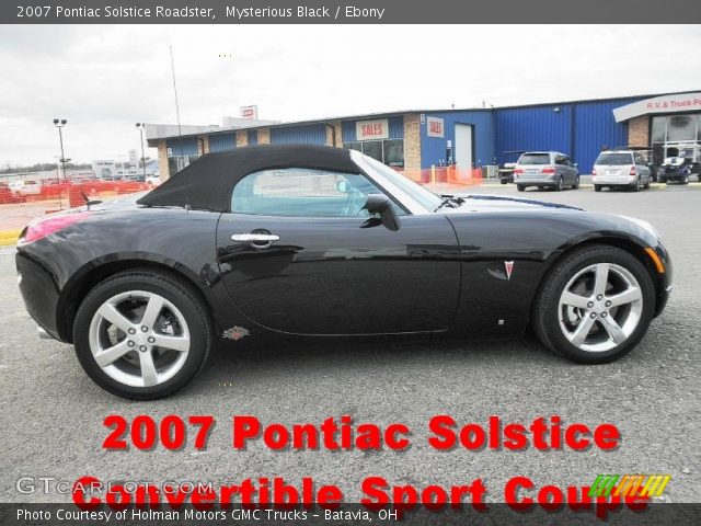 2007 Pontiac Solstice Roadster in Mysterious Black