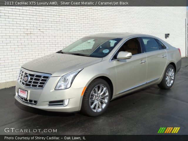 2013 Cadillac XTS Luxury AWD in Silver Coast Metallic