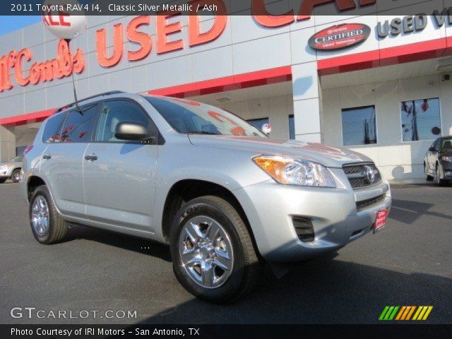 2011 Toyota RAV4 I4 in Classic Silver Metallic