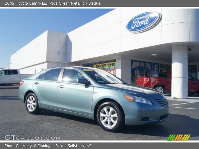 2009 Toyota Camry LE in Aloe Green Metallic