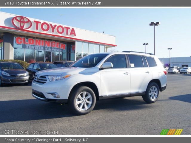 2013 Toyota Highlander V6 in Blizzard White Pearl