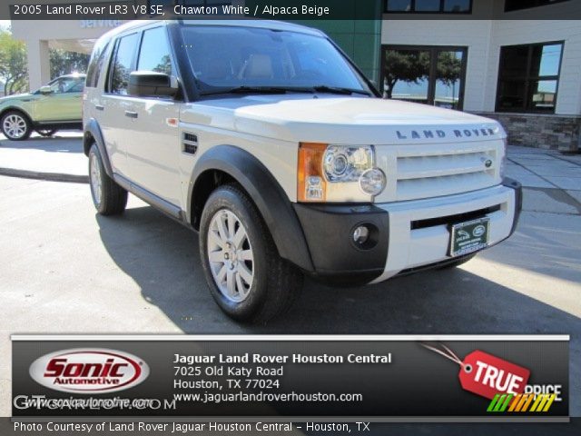 2005 Land Rover LR3 V8 SE in Chawton White