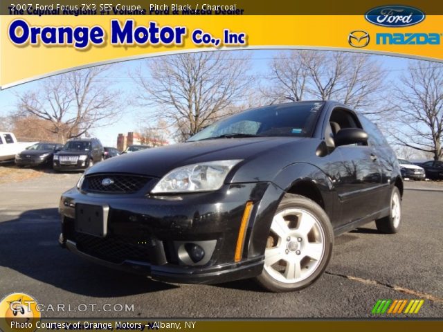 2007 Ford Focus ZX3 SES Coupe in Pitch Black