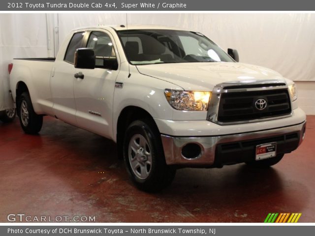 2012 Toyota Tundra Double Cab 4x4 in Super White