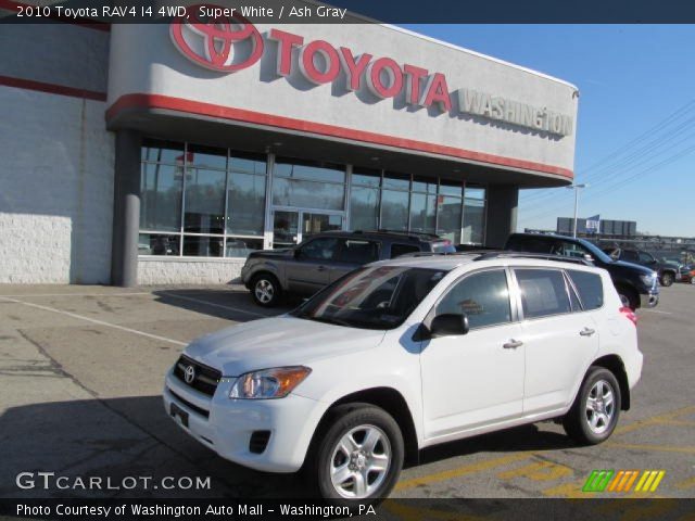 2010 Toyota RAV4 I4 4WD in Super White