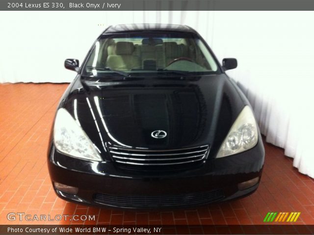 2004 Lexus ES 330 in Black Onyx