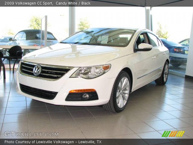 2009 Volkswagen CC Sport in Candy White