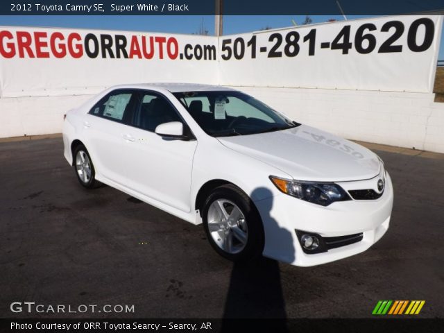 2012 Toyota Camry SE in Super White