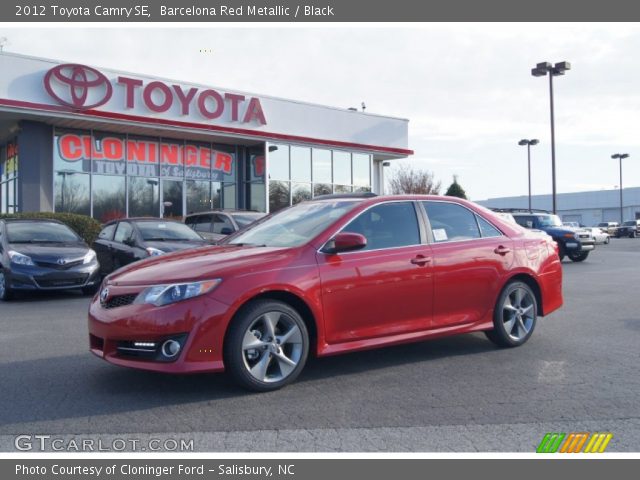 2012 Toyota Camry SE in Barcelona Red Metallic