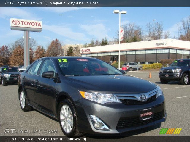 2012 Toyota Camry XLE in Magnetic Gray Metallic