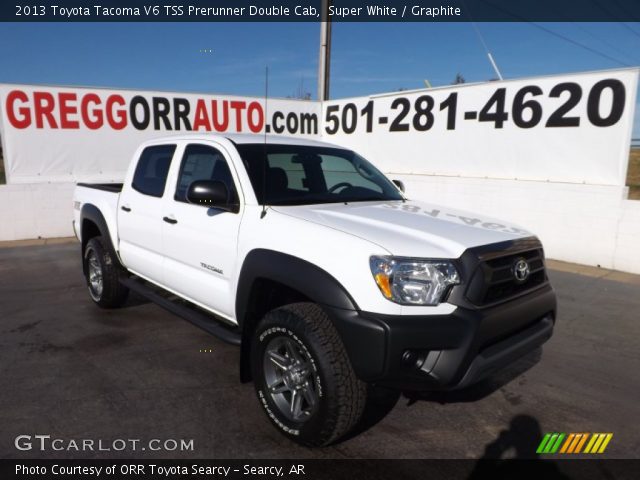 2013 Toyota Tacoma V6 TSS Prerunner Double Cab in Super White