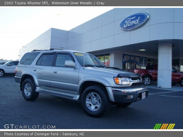 2002 Toyota 4Runner SR5 in Millennium Silver Metallic