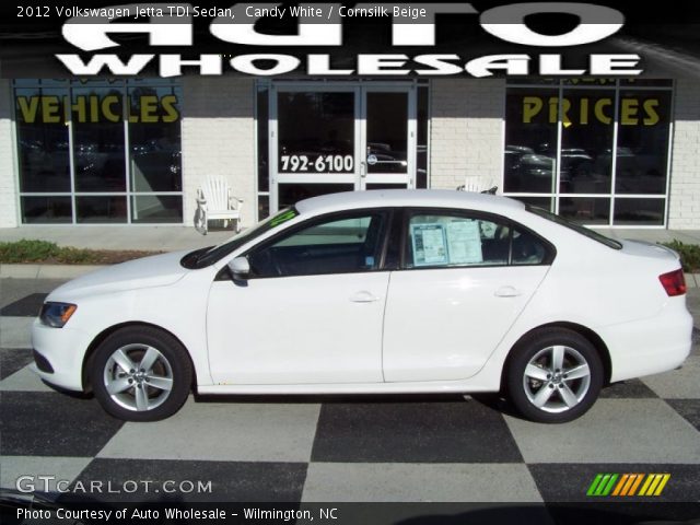 2012 Volkswagen Jetta TDI Sedan in Candy White